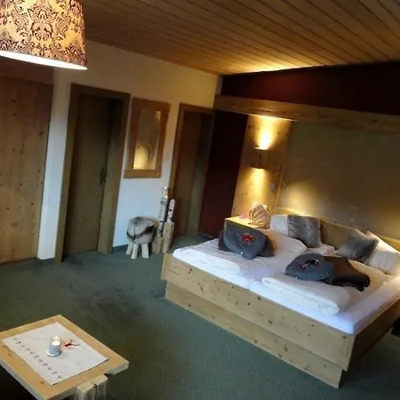 Hotel Ehrwalderhof 3*
